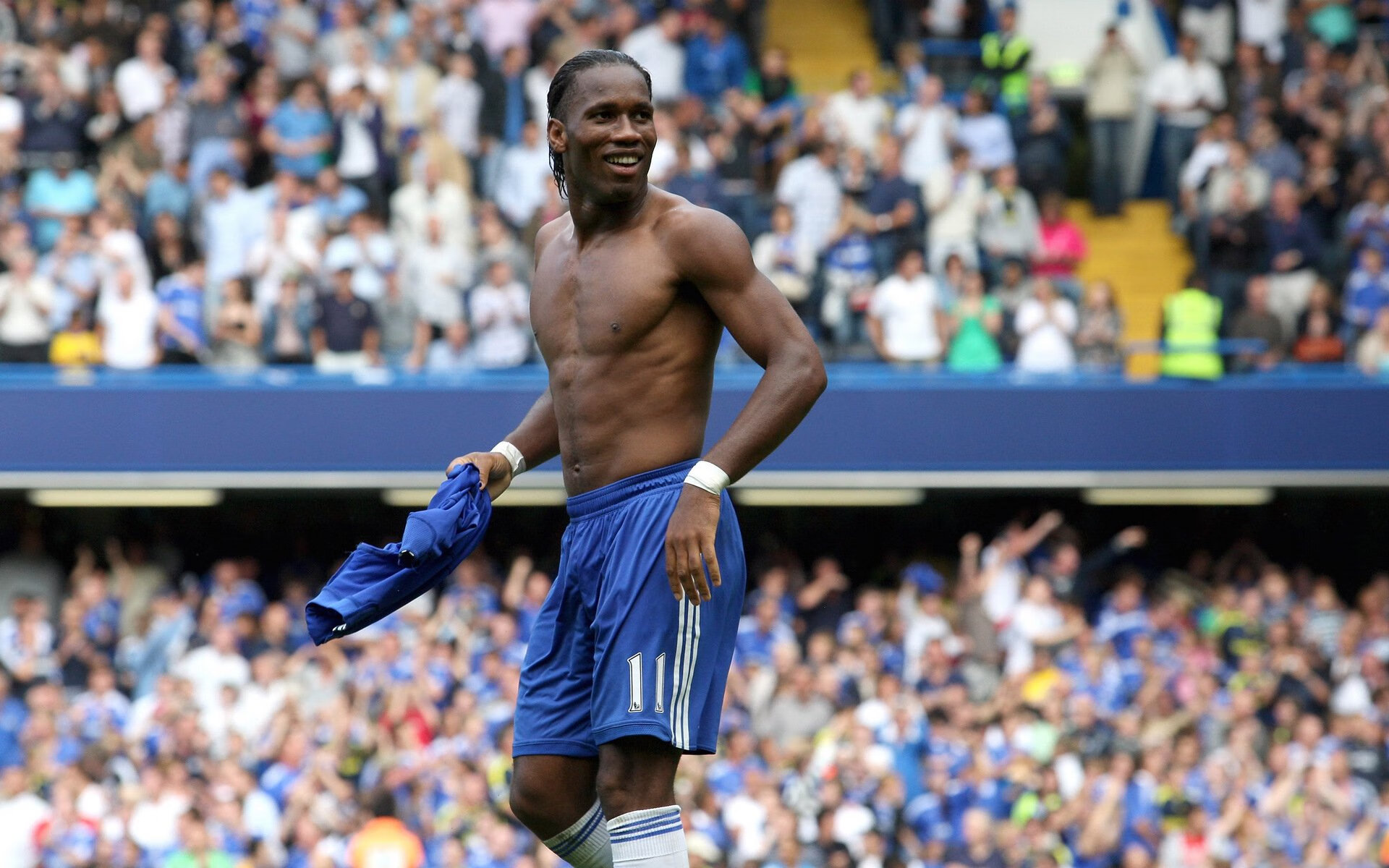 拜仁慕尼黑领先德甲，冠军大势无悬念